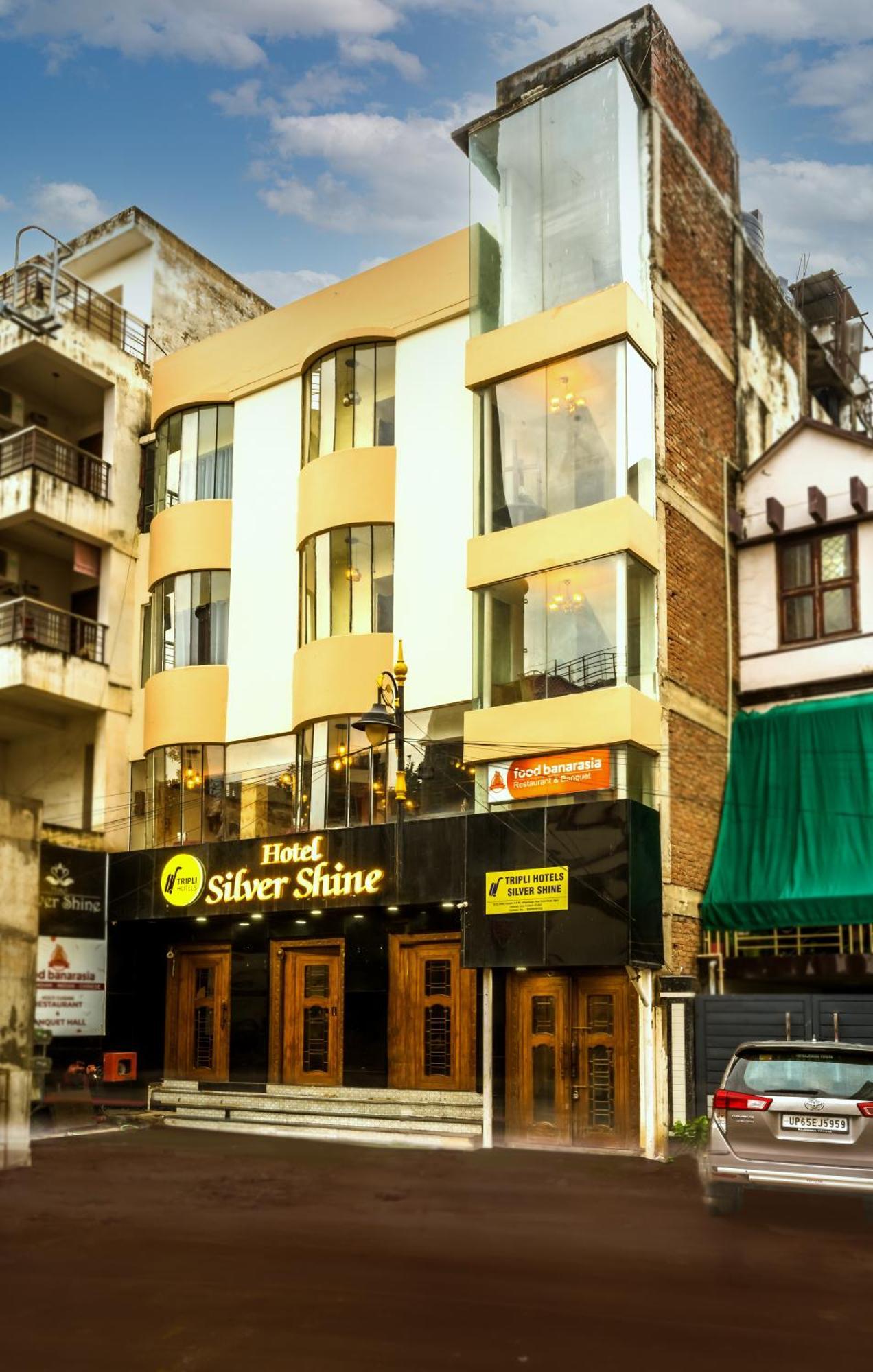 Tripli Hotels Silver Shine Varanasi Exterior photo